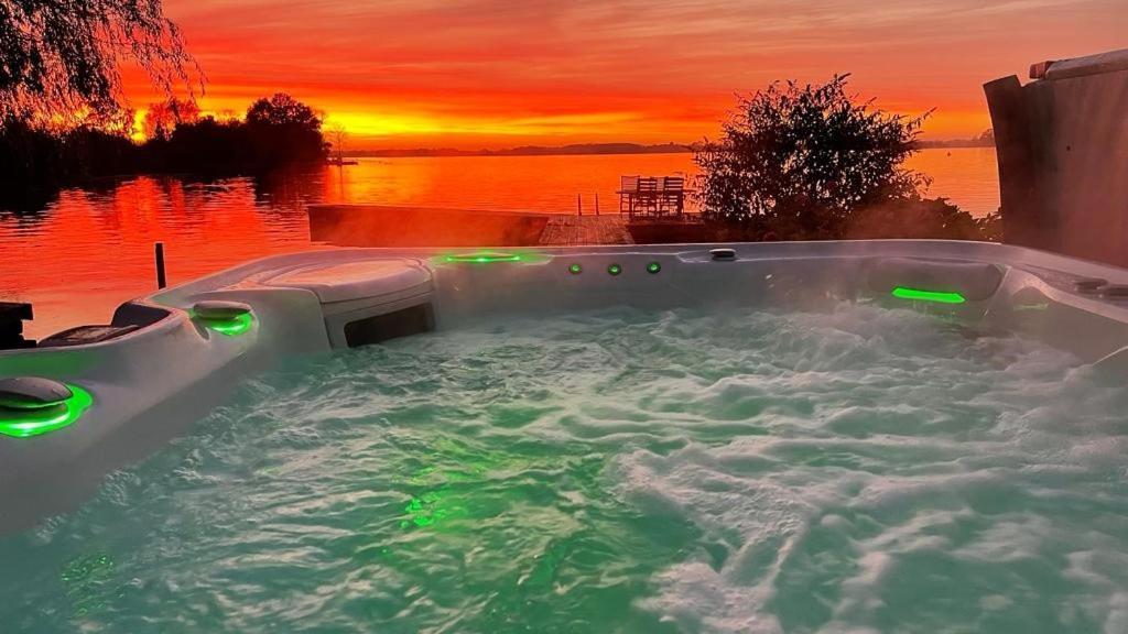 Villa Braas Breukeleveen Экстерьер фото